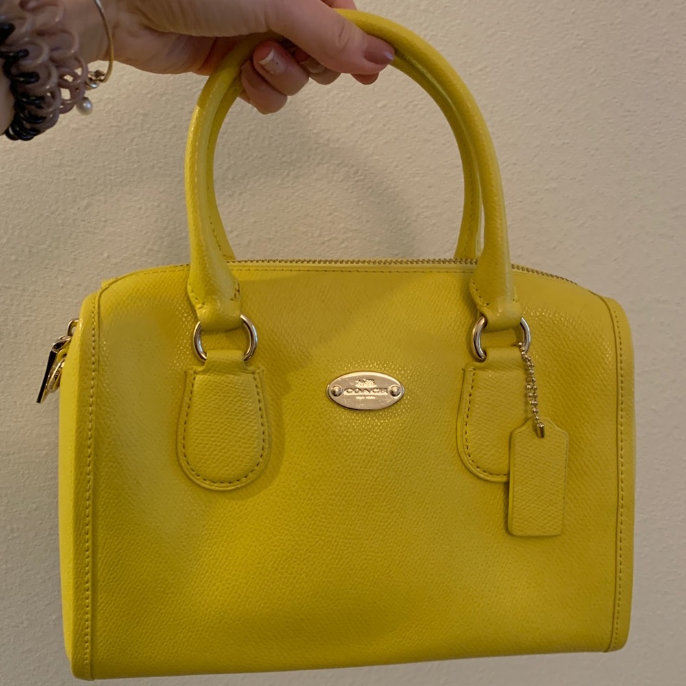 Coach shoulder bag/ crossbody bag - Picture 2 of 6
